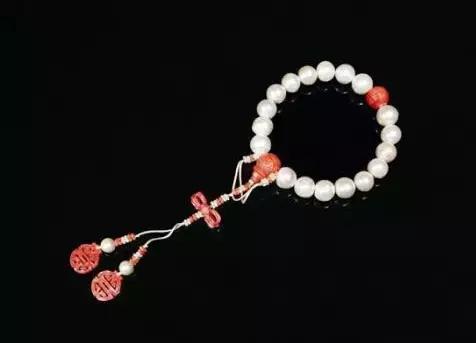 清朝皇帝顶级名贵的手串 (清朝最美手串图片)