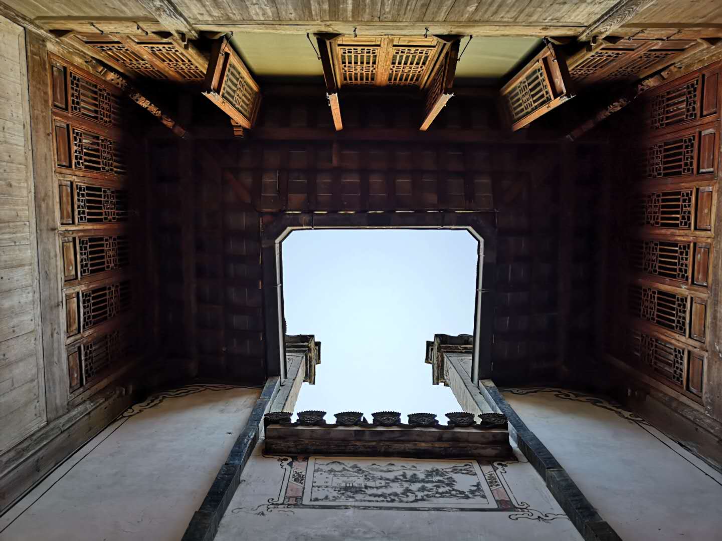 农村破旧老民居如何改造为特色民宿？可自住可出租，半年赚回房钱