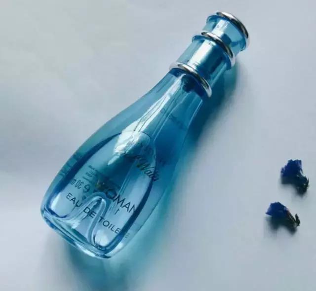 喜欢大海的朋友注意了，让我来告诉你几款水系香水