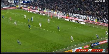 谜题解开,c罗进球后霸气回应动作