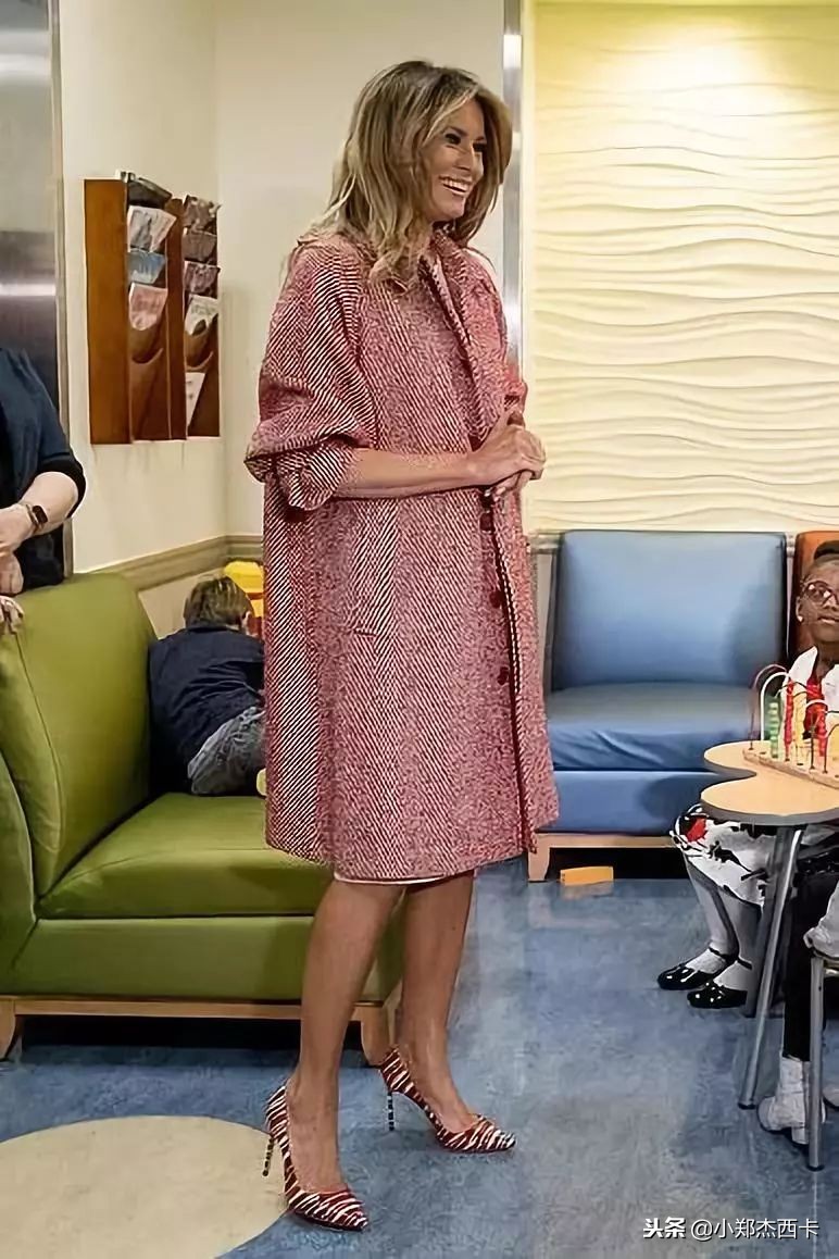 福尔摩斯·小郑周报