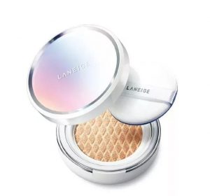 兰芝气垫bb美白和修颜,兰芝新颜焕白气垫21号13号区别