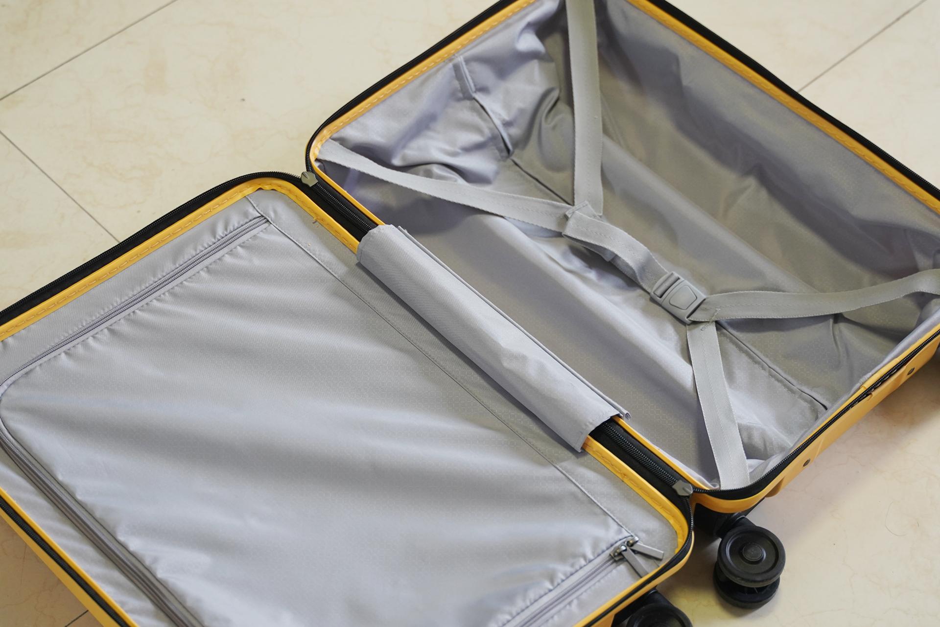 要颜值还是要实用,小米90分和地平线8号拉杆箱对比