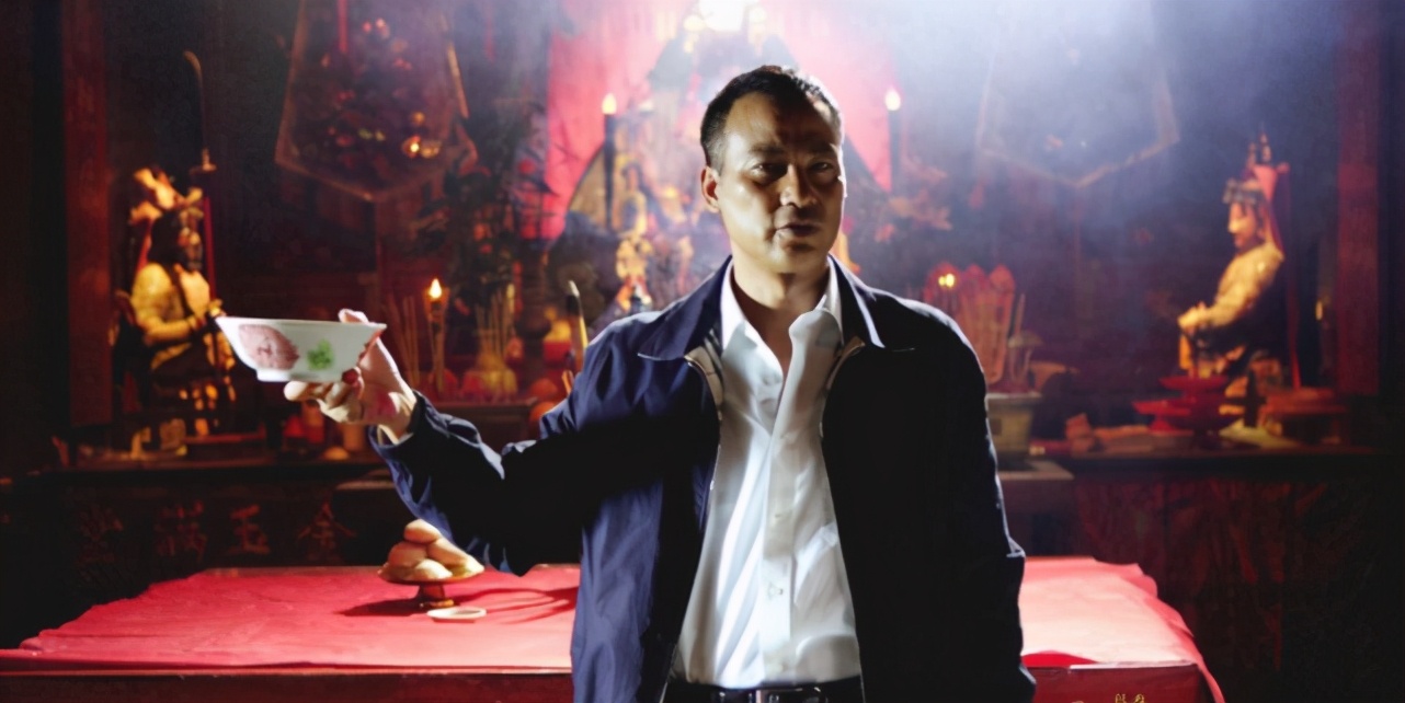 香港梁家辉十大必看黑帮电影,港片大佬霸气场面梁家辉