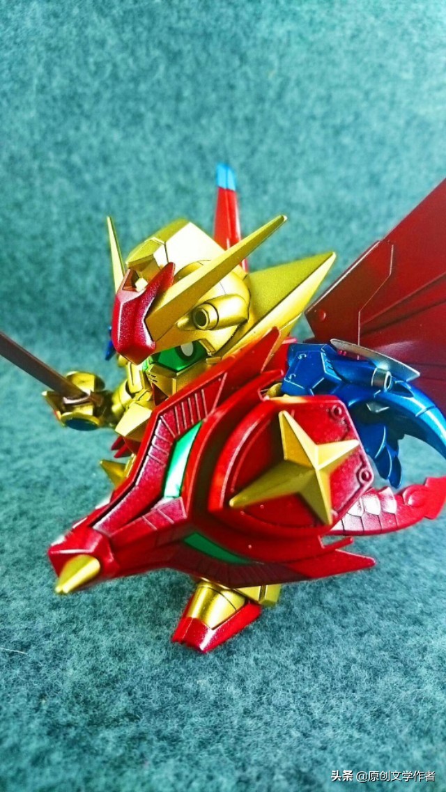 东莞好友的爱好——组装精致的机器人