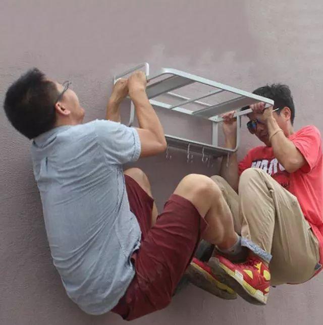 建议大家:别再电钻打孔了!如今流行“液体钉”,比电焊还牢固