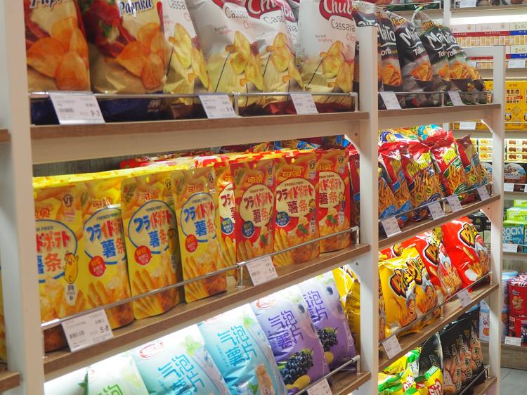 重庆首家云嘉惠进口商品特卖店开业,现场非常火爆