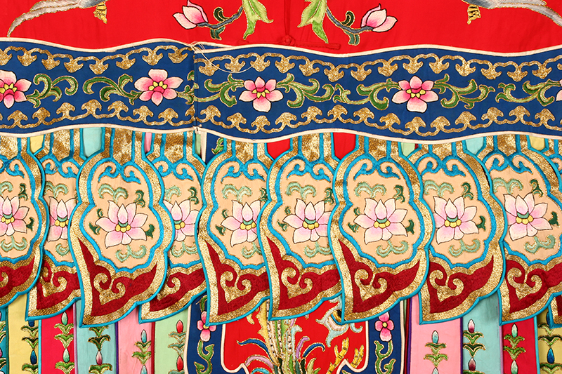 国粹戏腔震惊外国人,具有浓郁国潮风格的非遗跨界融合