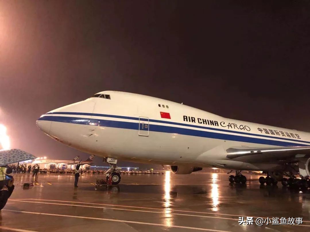 万人确诊，疫情加剧…马云支援140多国，侠之大者，为国为民！