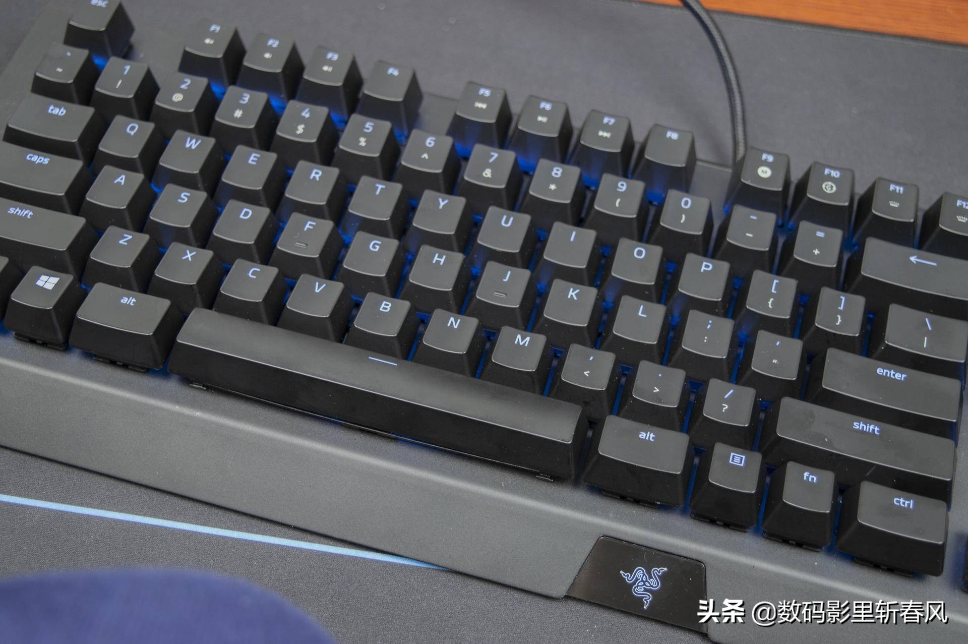 雷蛇黑寡妇蜘蛛幻彩版v2价格,雷蛇黑寡妇蜘蛛x幻彩版怎么清洗