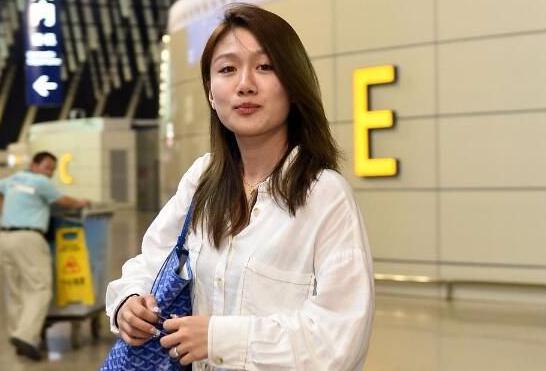 武磊夫妻感谢中国人,武磊妻子视频完整版