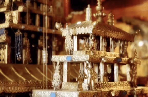 西藏布达拉宫真的是地心入口吗,西藏最神奇的宫殿布达拉宫