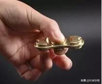指尖陀螺多少个轴承,指尖陀螺轴承原理