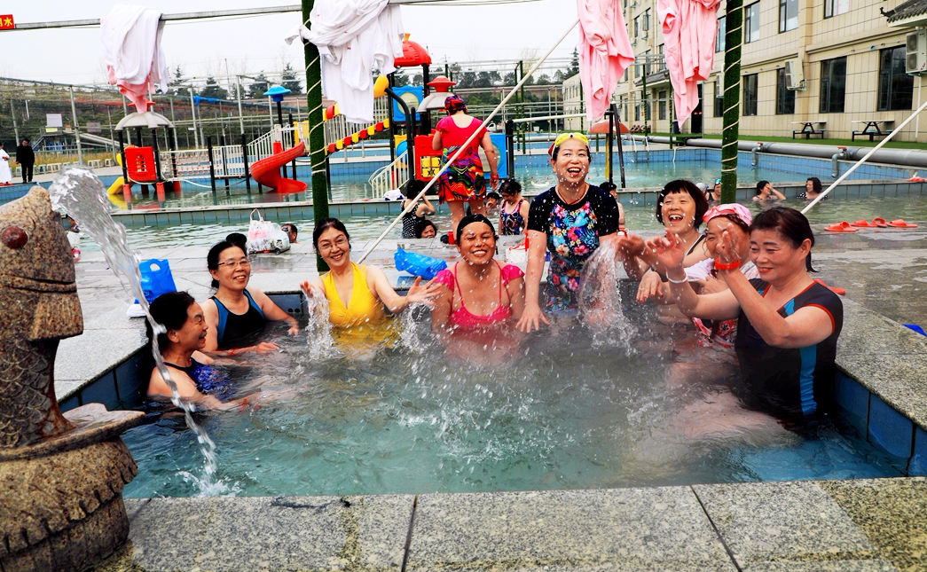 入冬温暖打卡轻奢温泉,冬天桃源最好的地方