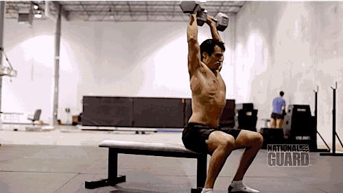 型男健身服,型男健身必备神器