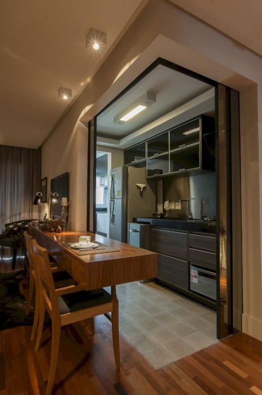 大气又实用的餐桌让家更有温馨感,家里用什么样的餐桌既漂亮又实用