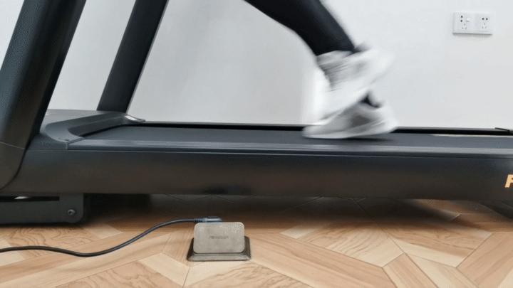 锐步跑步机jet200与fr20哪个好,锐步jet100m和jet100m跑步机