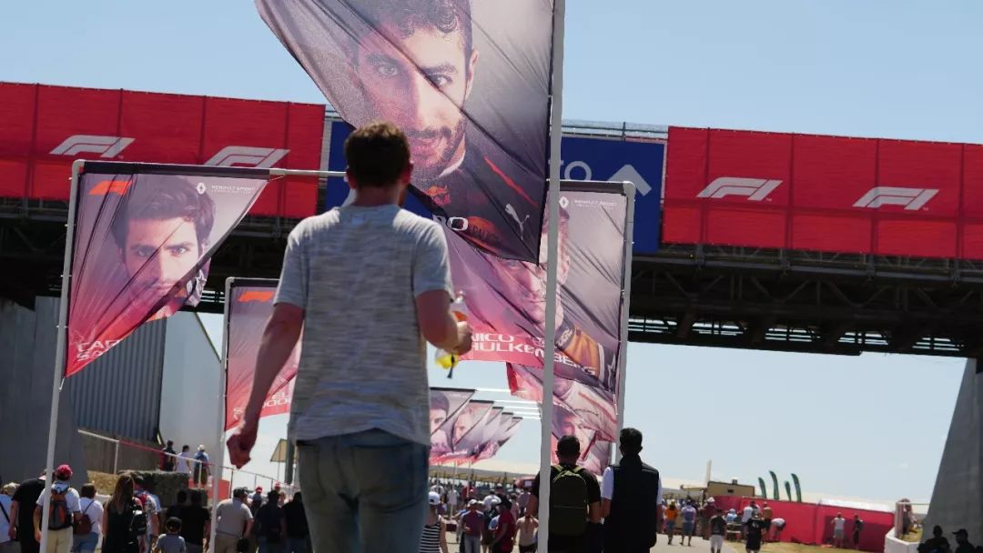 f1红牛车队阿斯顿马丁,阿斯顿马丁f1赛车队