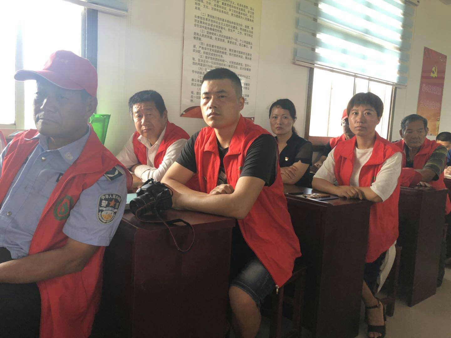 为他人开一朵花作文600字,为他人开一朵花结尾