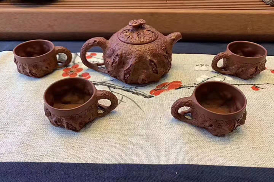 黑星砂泥料是原矿的紫砂泥料吗,宜兴紫砂壶的泥料特点