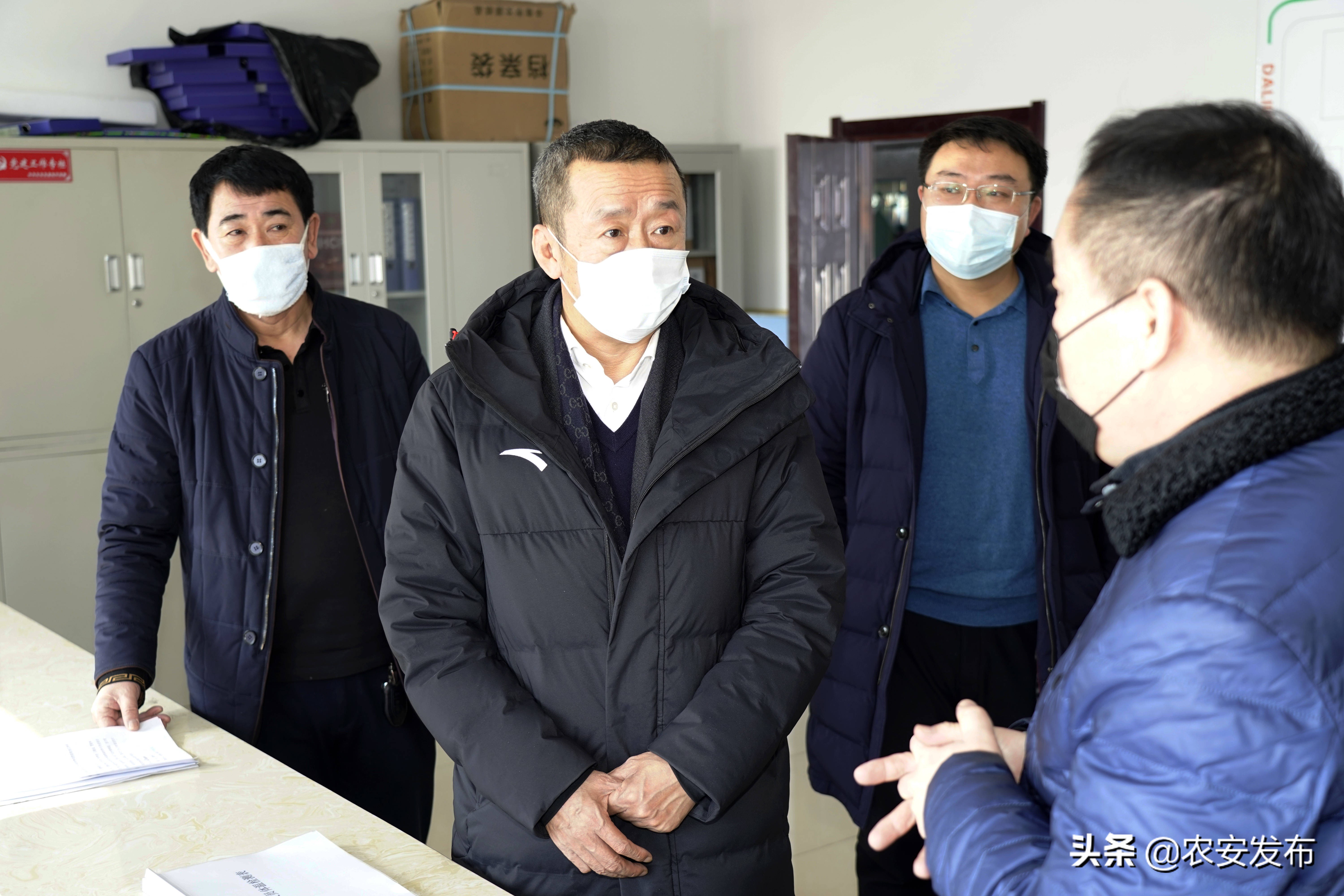 县委书记督导检查疫情防控,县委书记慰问一线疫情防控人员