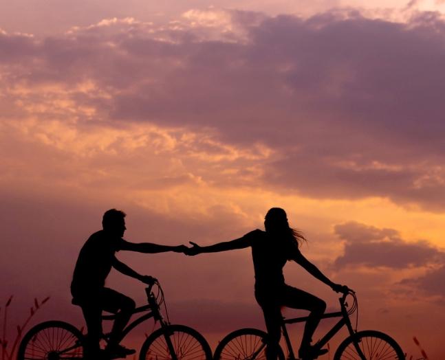 异地分手拉黑怎么办,异地情侣怎么维持感情