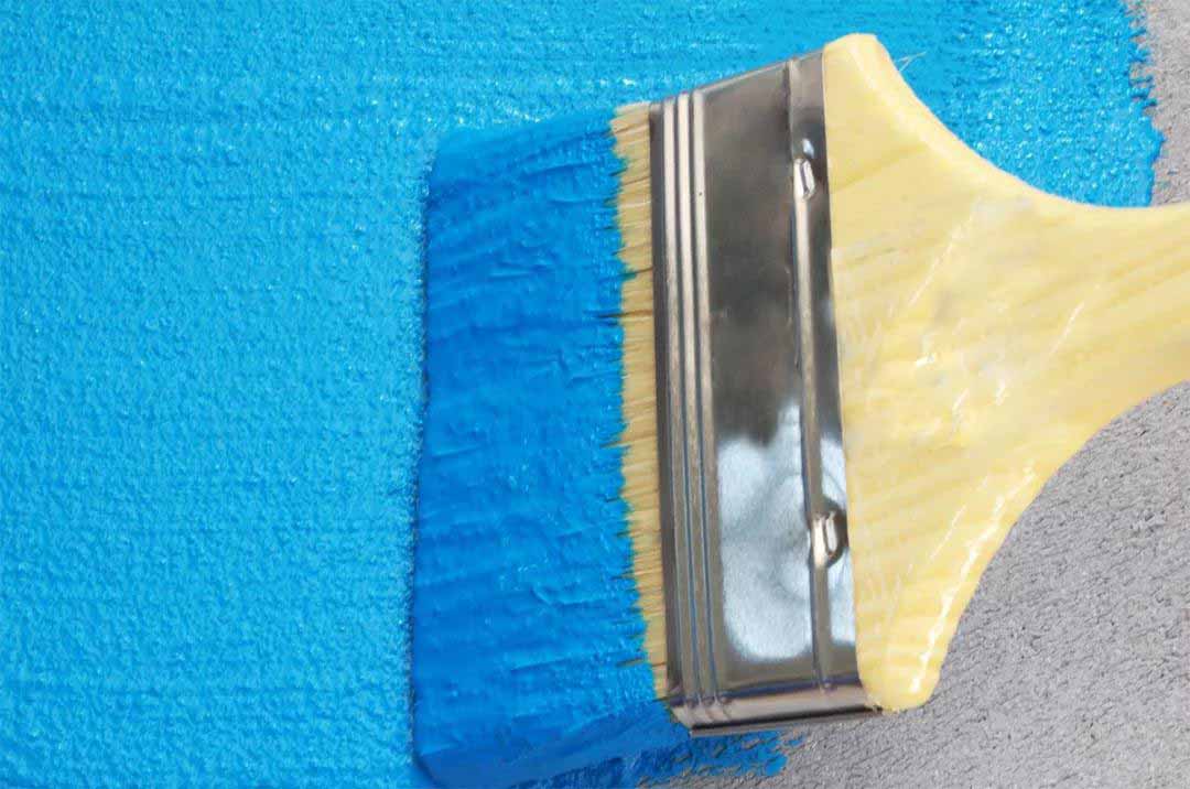 防水涂料涂刷后泛白是什么原因,防水涂料施工后开裂是什么原因