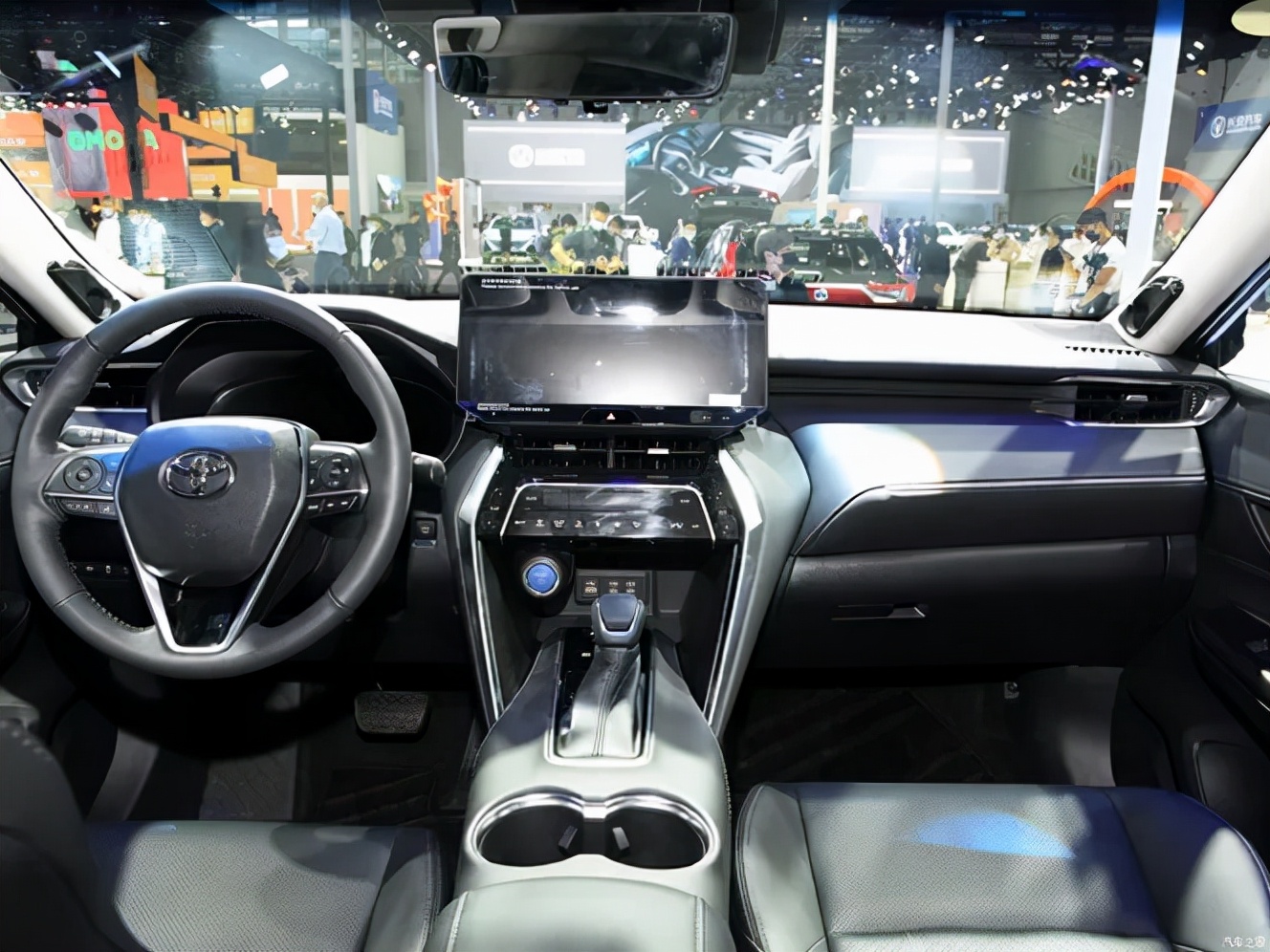 从10万到250万的购物清单！不同预算都能在广州车展找到心仪爱车