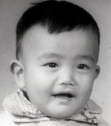 姚明的故事：中国篮球第一人，和麦迪太可惜，篮协主席的功与过