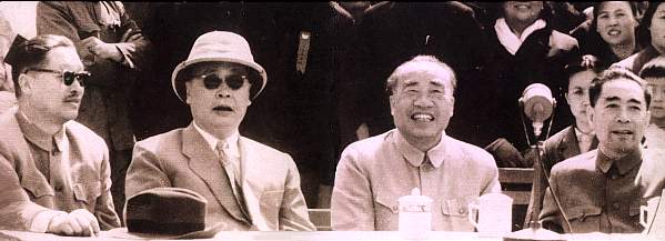 陈毅追悼会即将开始，毛*东泽**：我要参加！周恩来：提高追悼会规格