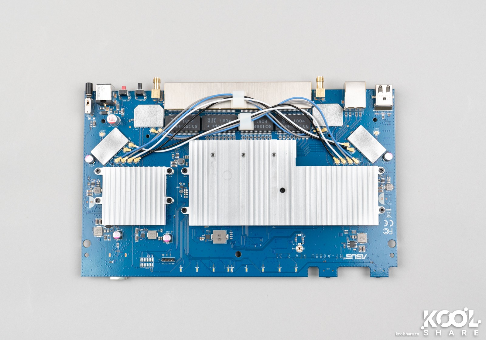 华硕路由器rt-ax86u新款拆解,华硕asusrt-ax68u电竞wifi6路由器