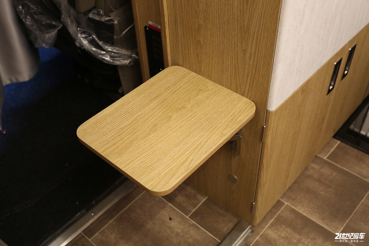 定价超百万的国产车,戴德e途promax房车228万