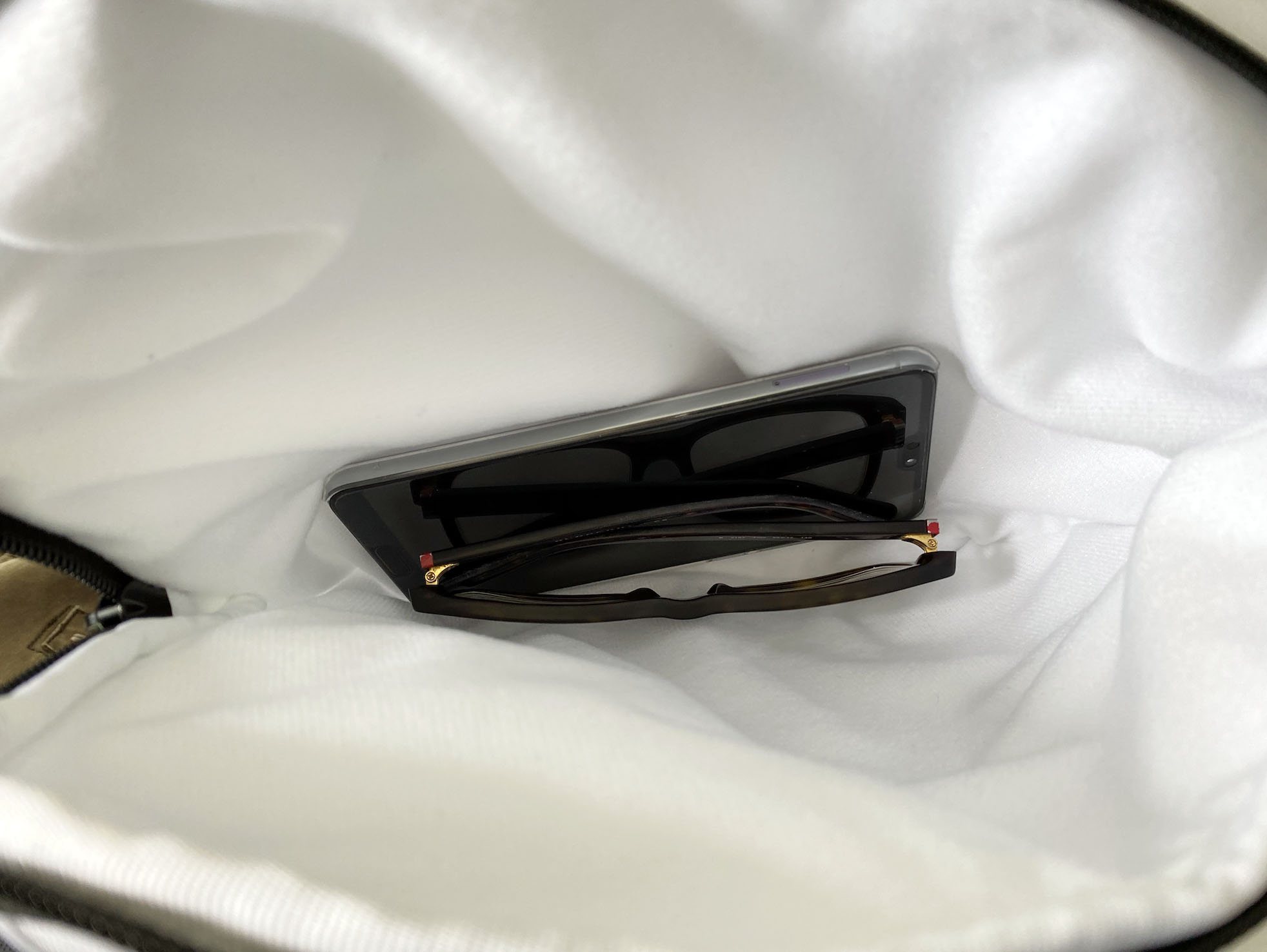 nikeelitepro篮球双肩包,nike双肩包elitepro区别