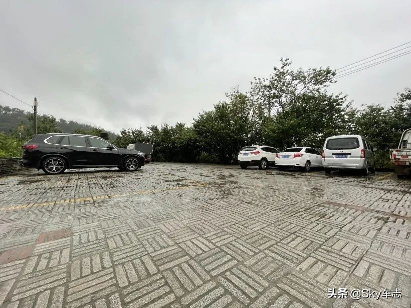 7天3000公里,宝马x57000公里发现烧机油