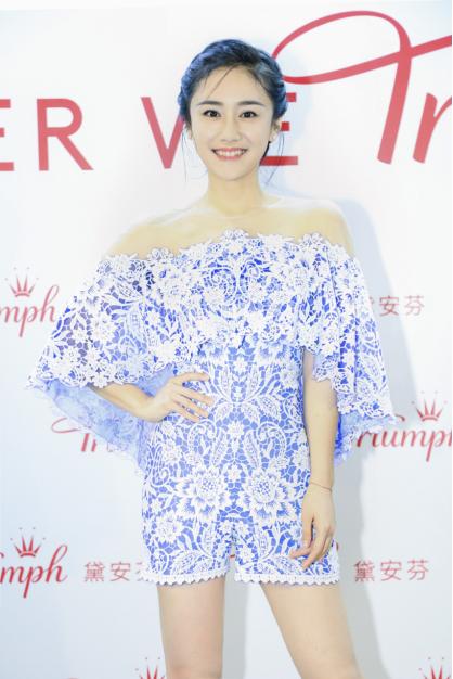 刘芸写真魅力洒脱,刘芸容貌变化