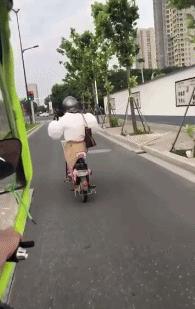 ur怎么发家,ur怎么当上店长