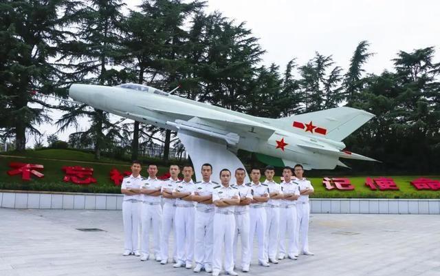 军校学员毕业有时间回家吗,军校什么情况下才能离校