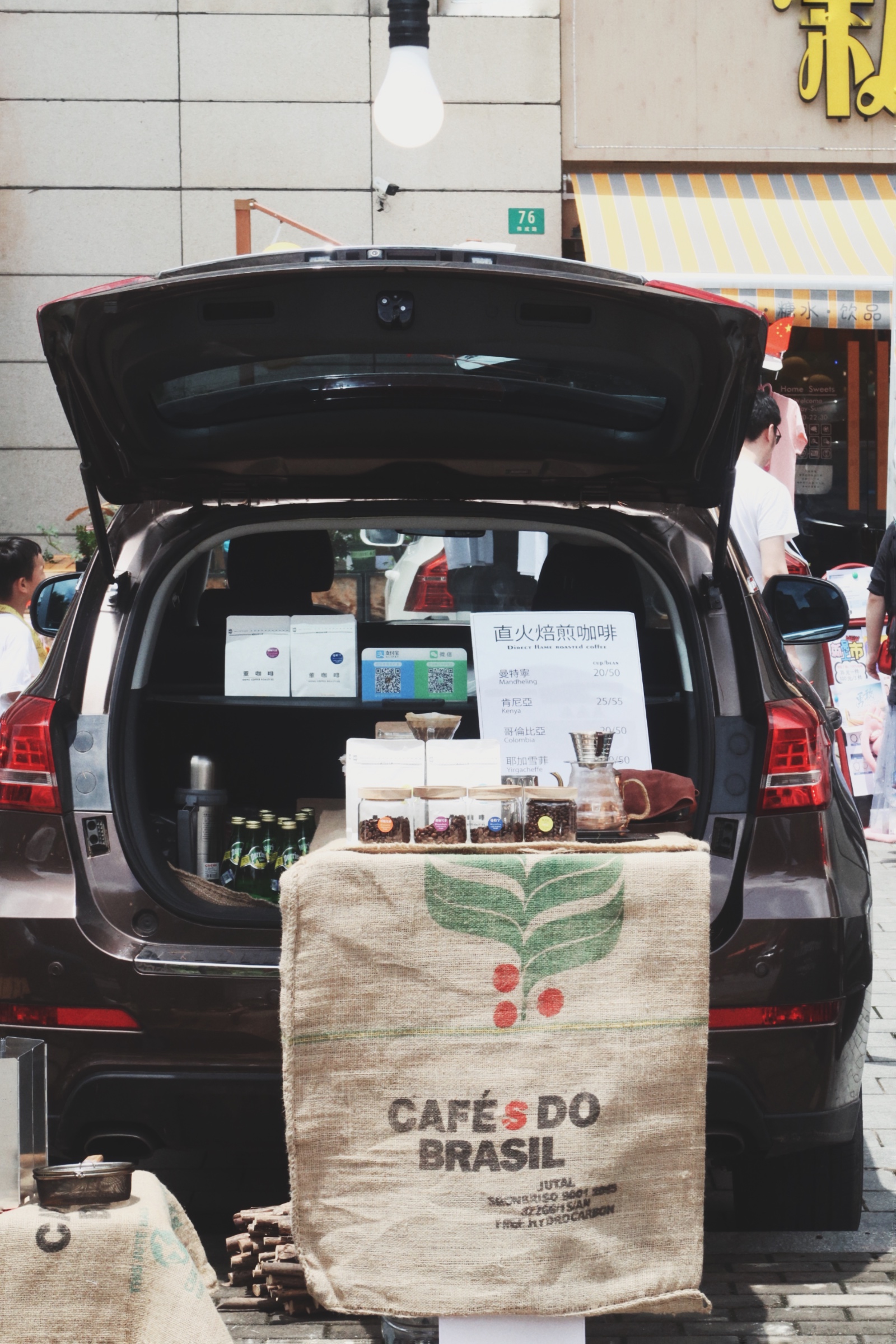 摆摊卖咖啡一边旅行,摆摊卖咖啡要有几种咖啡