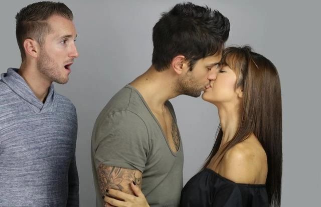 当女人有这五种行为时,当一个女人有这6种行为