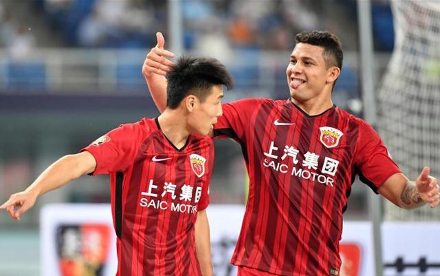 历史性一刻足球,历史性时刻国足上五名归化