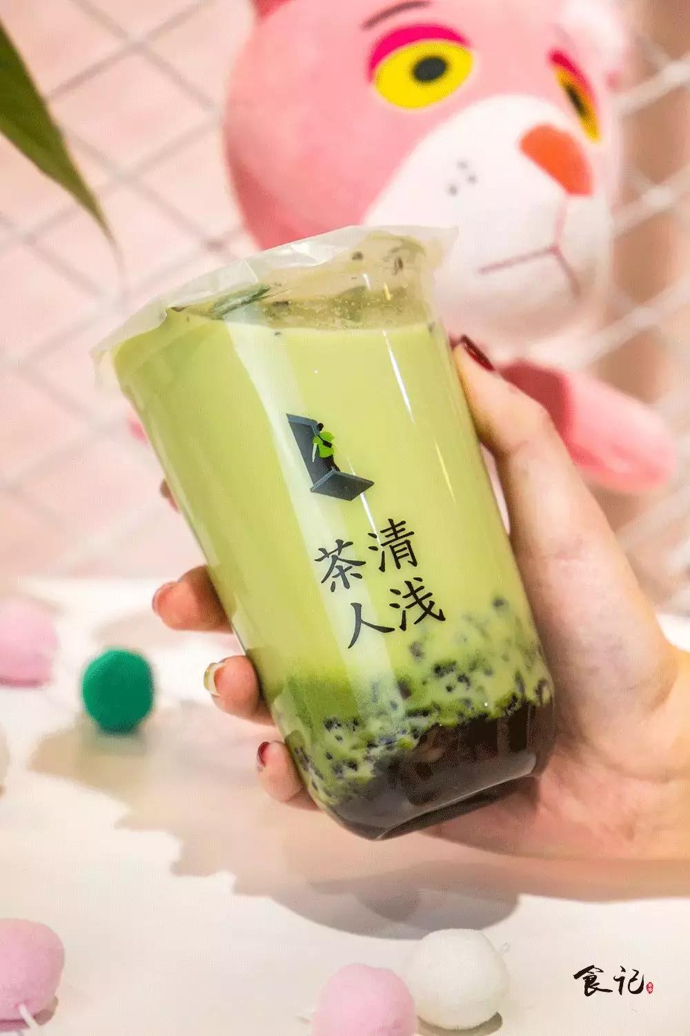 我太太太难了!体感36℃的襄阳夏天,全靠一杯高颜值的茶饮续命