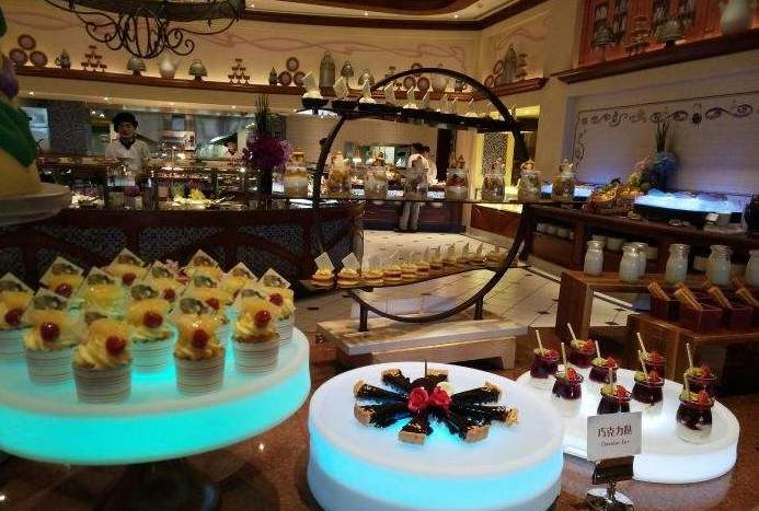 上海迪士尼酒店两天一夜攻略,上海迪士尼旅游攻略小礼品