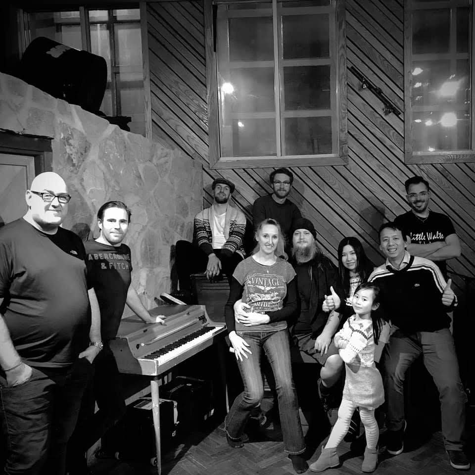 ​央视热播广东原创粤语歌曲《追梦百年》创作团队简介