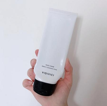 目前市面上哪款洗面奶最好用,洗面奶红黑榜推荐表格