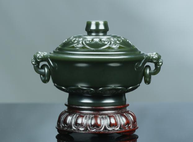 玉上洒金，是新玉种横空出世？