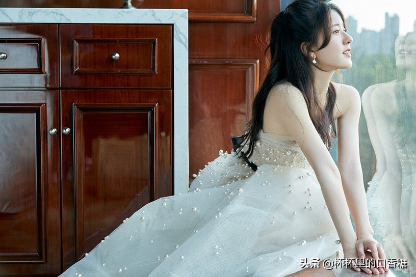 网评演技好的95后小花TOP10！周也十、杨超越九，赵露思赢虞书欣