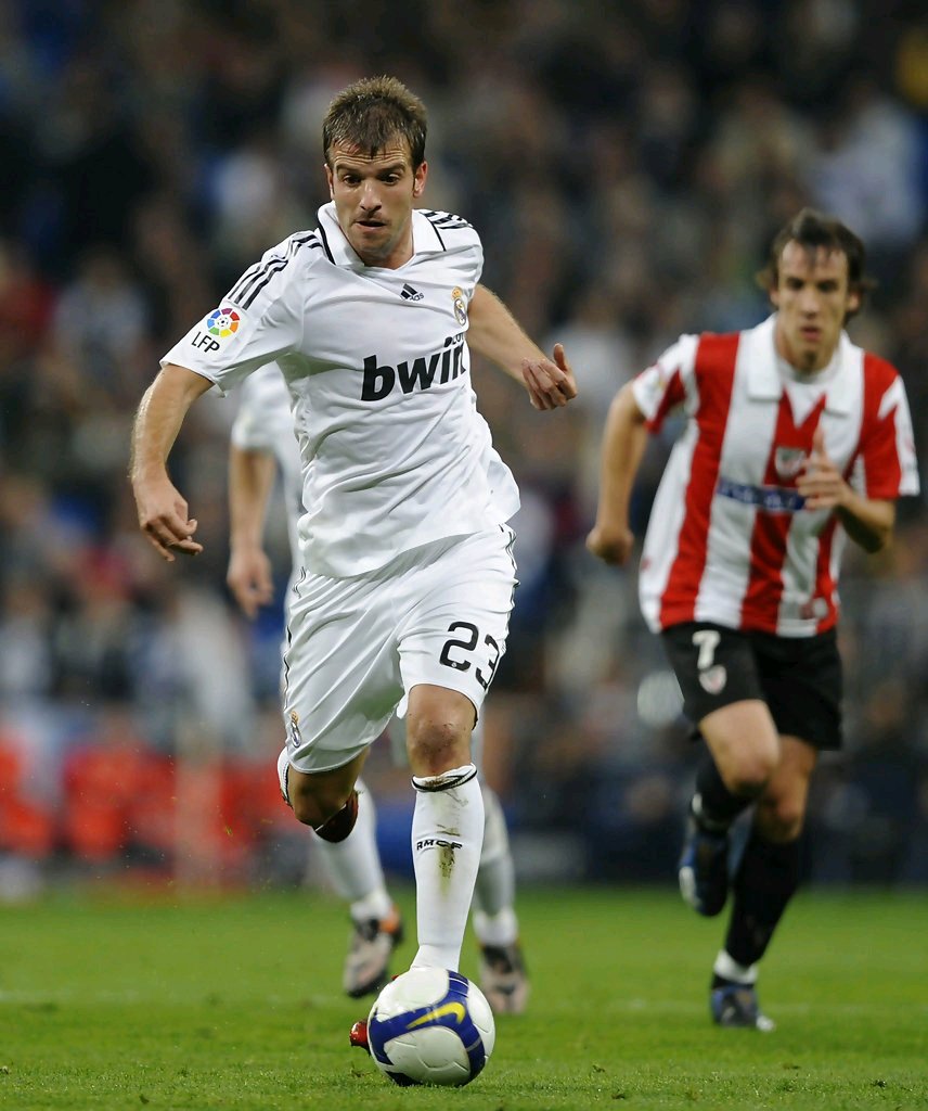 荷兰队历史十大巨星,荷兰队球星排行榜