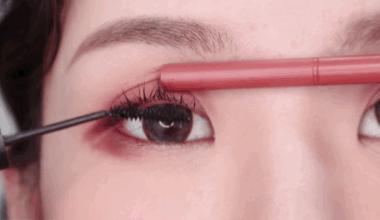 吴谨言迪丽热巴对比惨烈,热巴年纪更小却因这个bug显老10岁?