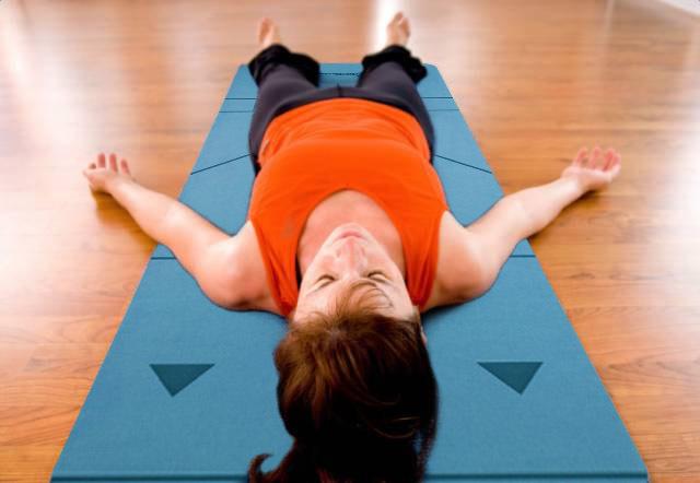 每天10分钟莲花座冥想，百病不侵.盘一次年轻一次