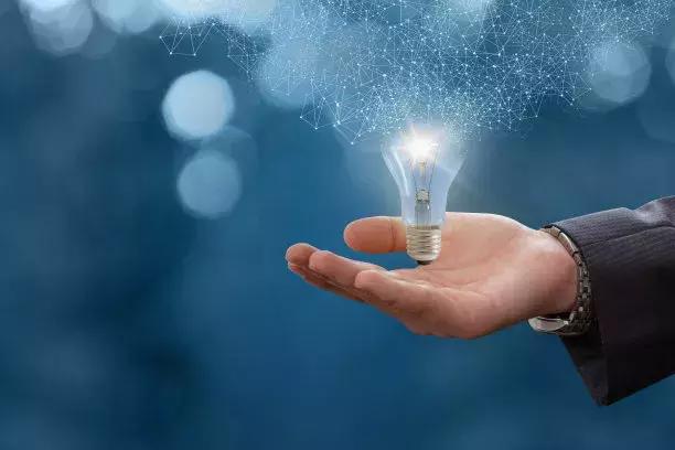 怎么用微信小程序推广自己的产品,卖酒微信推广营销方法